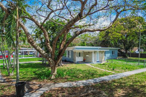 12955 Ne 11th Ave, North Miami, FL, 33161-4224 | Card Image