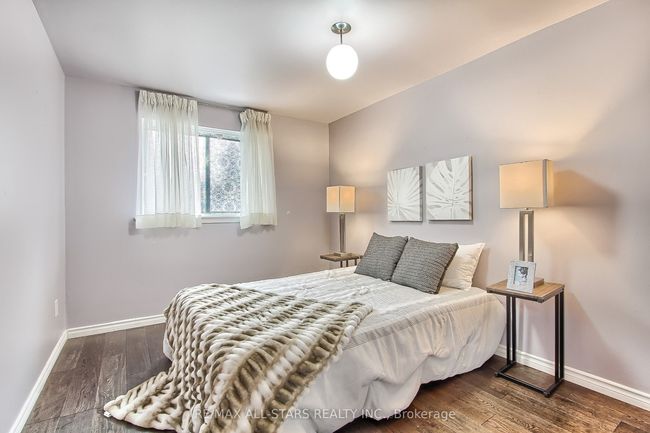 48 Archdekin Dr, House attached with 5 bedrooms, 3 bathrooms and 4 parking in Brampton ON | Image 29