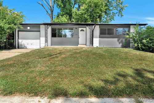 1533 Chesley Dr, Saint Louis, MO, 63136-2332 | Card Image