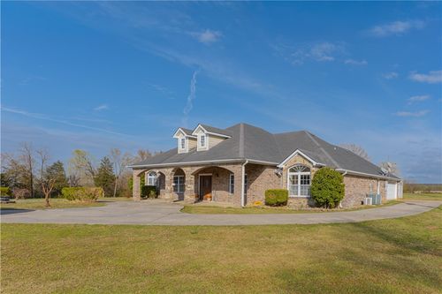 1131 Victoria Ln, Van Buren, AR, 72956-3016 | Card Image