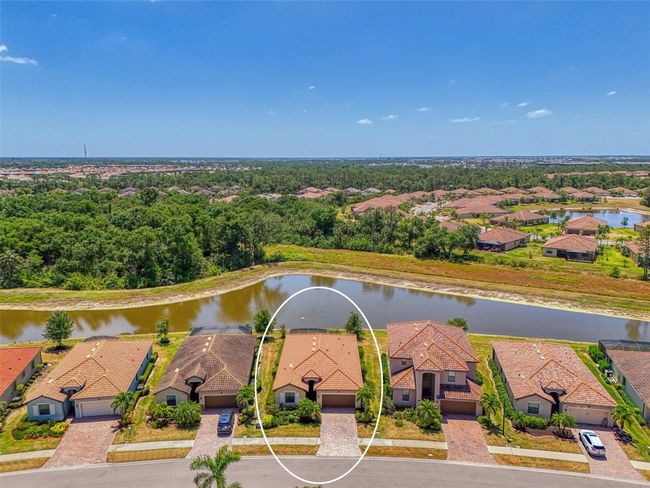 12315 Canavese Ln, House other with 4 bedrooms, 3 bathrooms and null parking in Venice FL | Image 6