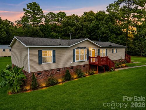 1508 Greenpack Pkwy, Gastonia, NC, 28056-5213 | Card Image