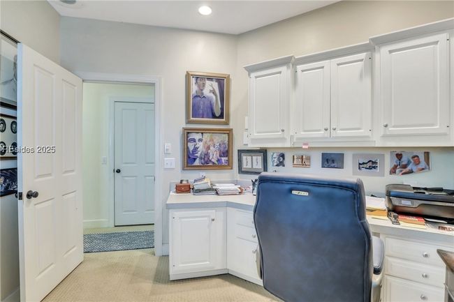 80 Peninsula Dr, House other with 3 bedrooms, 2 bathrooms and null parking in Hilton Head Island SC | Image 43