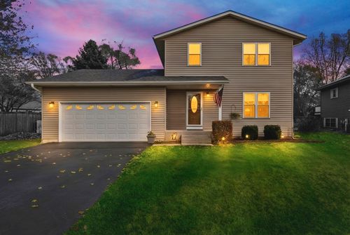 567 7th Cir, Marengo, IL, 60152-2396 | Card Image