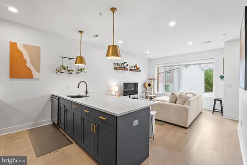 4-662 Glick Ct Nw, WASHINGTON, DC, 20001-3555 | Card Image