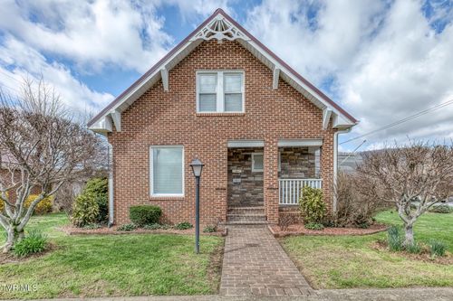 345 Elm Avenue, Erwin, TN, 37650 | Card Image