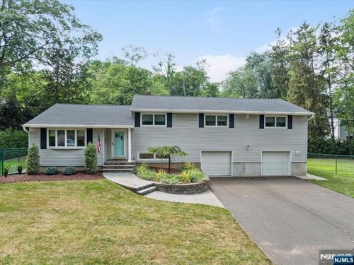 234 Garfield St, Haworth, NJ, 07641-1420 | Card Image