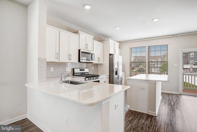 7037 Freedom Way, Townhouse with 3 bedrooms, 3 bathrooms and null parking in FREDERICK MD | Image 14