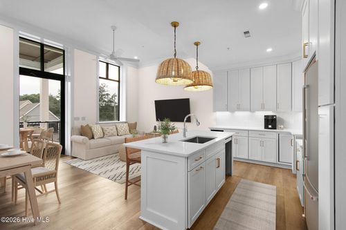 unit-204-805 Mulberry St, Beaufort, NC, 28516-1935 | Card Image