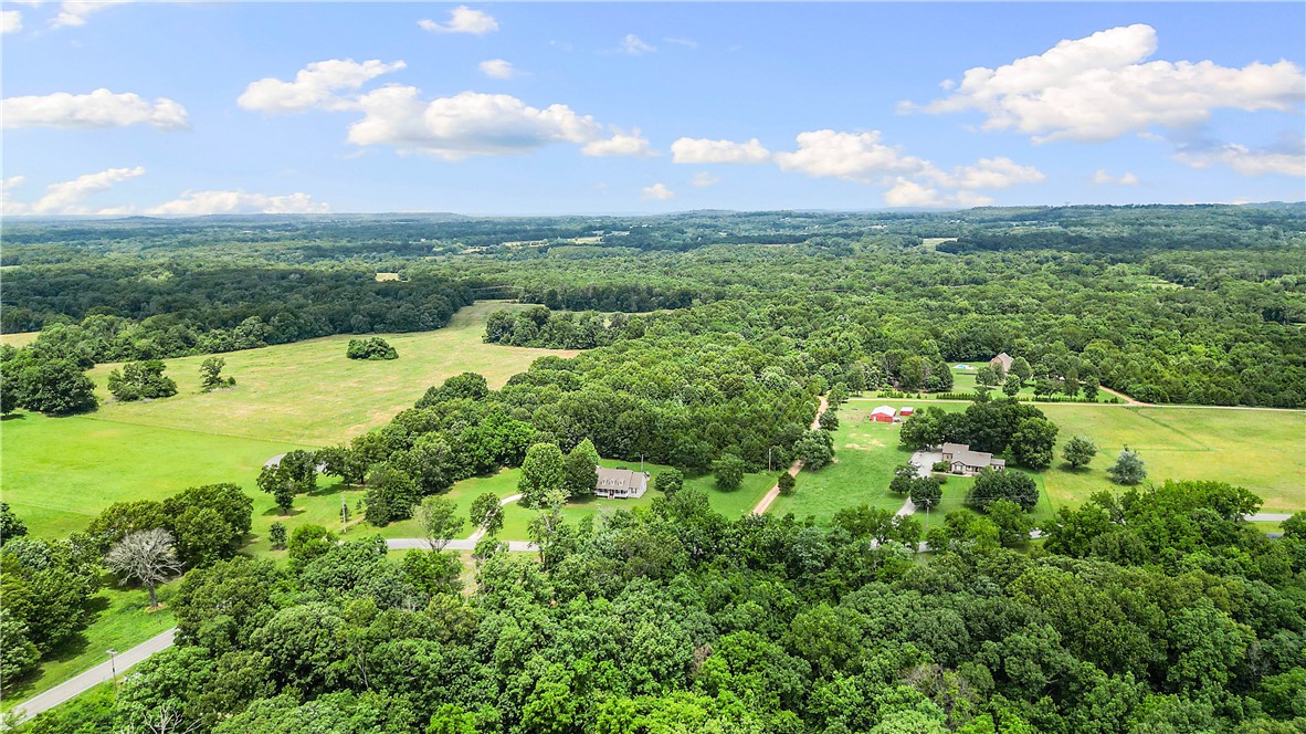 Land in Rogers 4