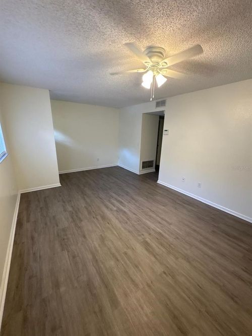 2013 69th Dr, Gainesville, FL, 32607-3776 | Card Image