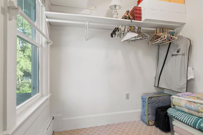 Walk-In Closet | Image 34