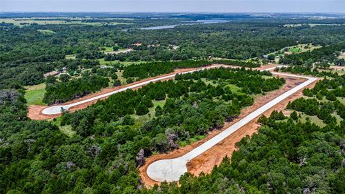 9328 Valerie Drive, Guthrie, OK, 73044 | Card Image