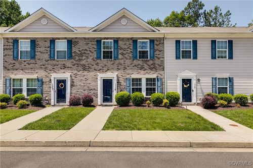 1506 Stonewall Manor Dr, Henrico, VA, 23228-3328 | Card Image