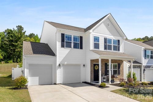 3152 Pinehills Way, Mount Holly, NC, 28120-0375 | Card Image