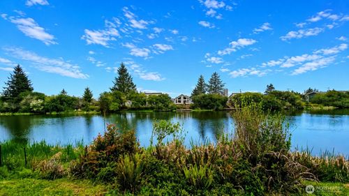 895 Albion Ave Se, Ocean Shores, WA, 98569-9381 | Card Image