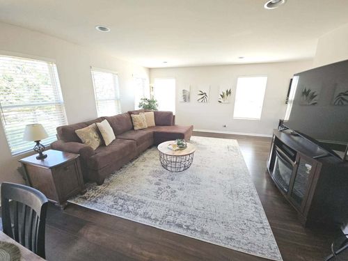 668 Acadia Cir, Crystal Lake, IL, 60014-1915 | Card Image