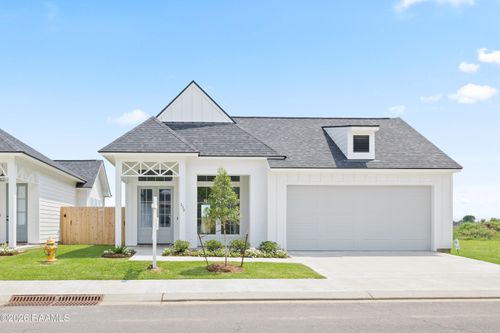 239 Jagged Grove Ln, Youngsville, LA, 70592-6847 | Card Image