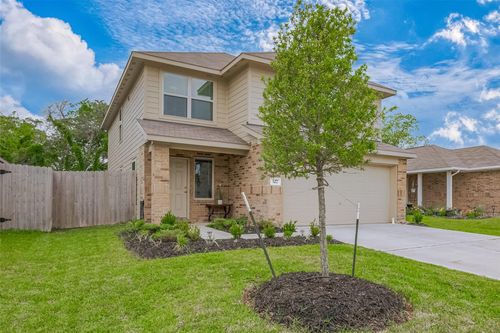 327 Riverwood Village Ln, Sealy, TX, 77474-2477 | Card Image