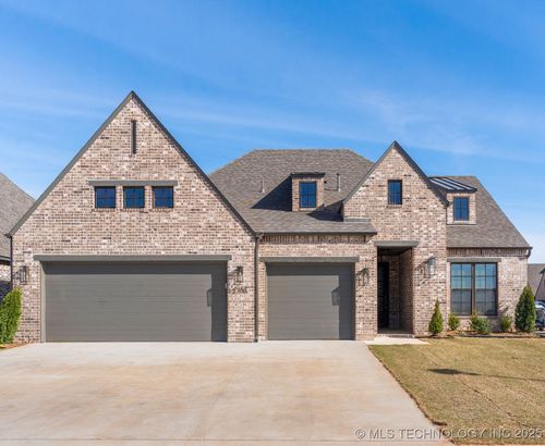 2708 W Van Buren Ct, Broken Arrow, OK, 74011-2096 | Card Image