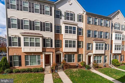 57-6153 Aster Haven Cir, HAYMARKET, VA, 20169-6262 | Card Image