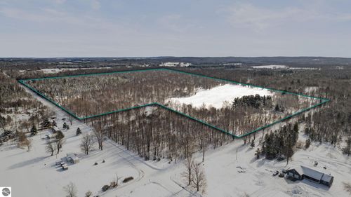 00 E 14 Rd, Manton, MI, 49663 | Card Image