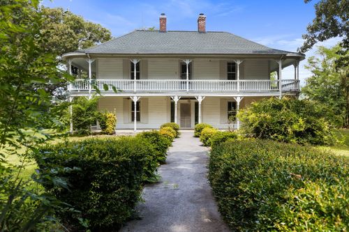 200 Memory Ln, Benton, TN, 37307-4766 | Card Image