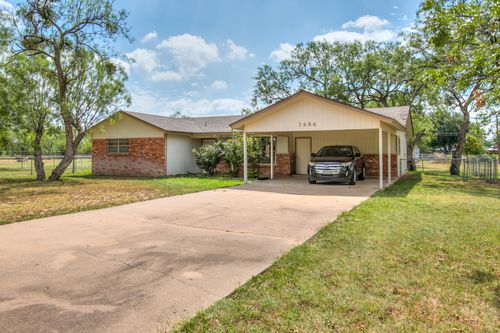 7686 Gladiola Ave, San Angelo, TX, 76901-6125 | Card Image