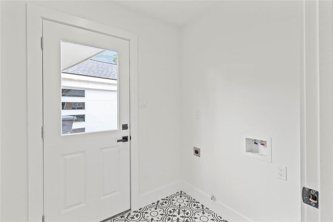 2823 Stetson Ln, House other with 3 bedrooms, 2 bathrooms and 2 parking in Houston TX | Image 23