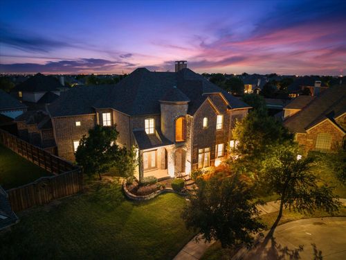 660 Duke Saxony Dr, Lewisville, TX, 75056-5610 | Card Image