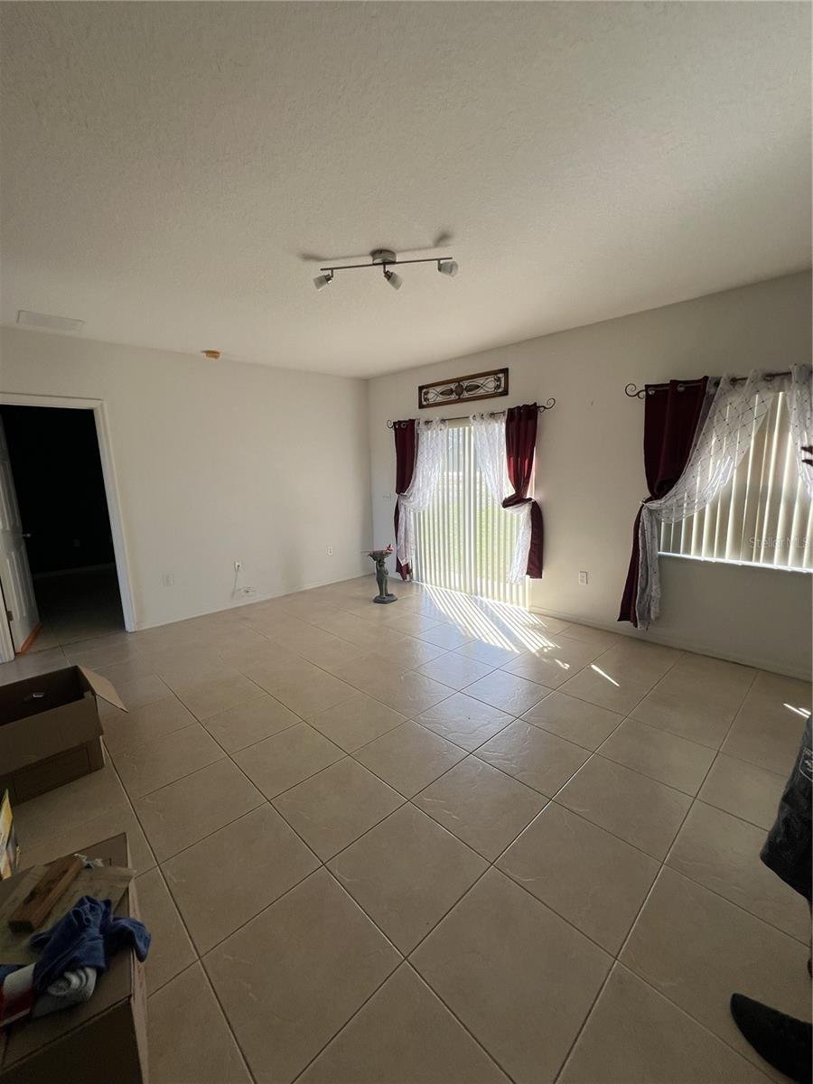 Residential Lease in KISSIMMEE 5