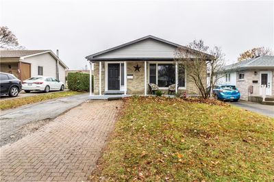 39 Keewatin Ave, House other with 4 bedrooms, 1 bathrooms and 2 parking in Kitchener ON | Image 1