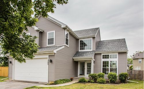 305 Applegate Ct, Round Lake, IL, 60073-4233 | Card Image