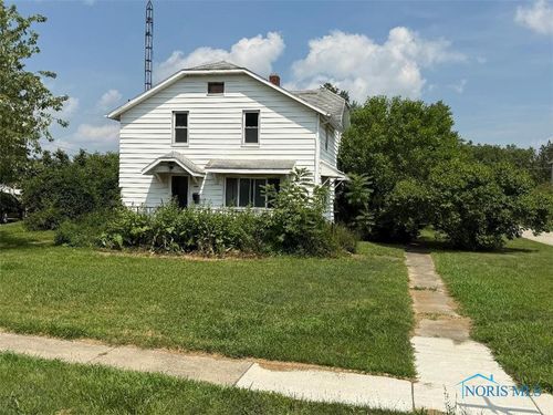 104 S Turkeyfoot Ave, Malinta, OH, 43535-9777 | Card Image