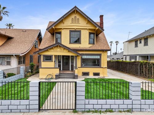 1940 S La Salle Ave, LOS ANGELES, CA, 90018-1623 | Card Image