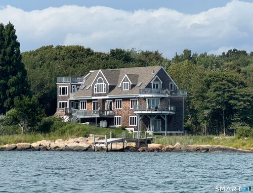 54 Shore Rd, Waterford, CT, 06385-3722 | Card Image