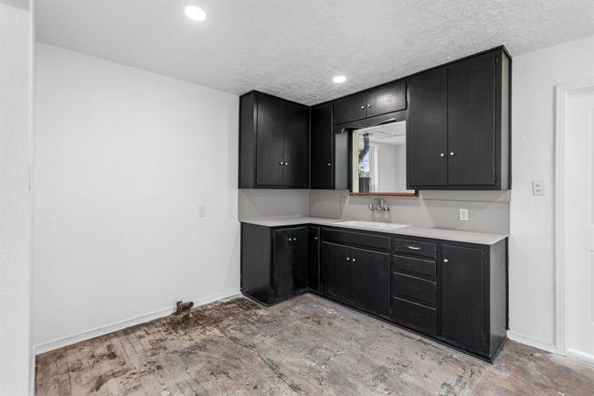 1170 County Road 284, House other with 3 bedrooms, 1 bathrooms and null parking in Alvin TX | Image 15