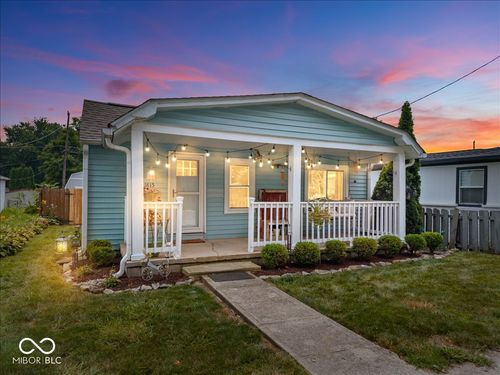 1815 Cherry St, Noblesville, IN, 46060-3008 | Card Image