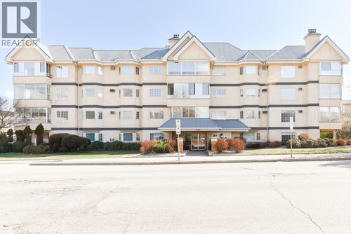 407-374 Winnipeg Street, Penticton, BC, V2A5M5 | Card Image
