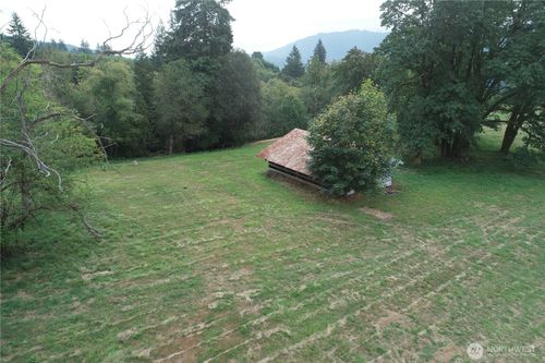 230 Wilkinson Rd, Ariel, WA, 98603-9706 | Card Image