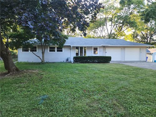 3321 N Oakland Ave, Decatur, IL, 62526-1613 | Card Image