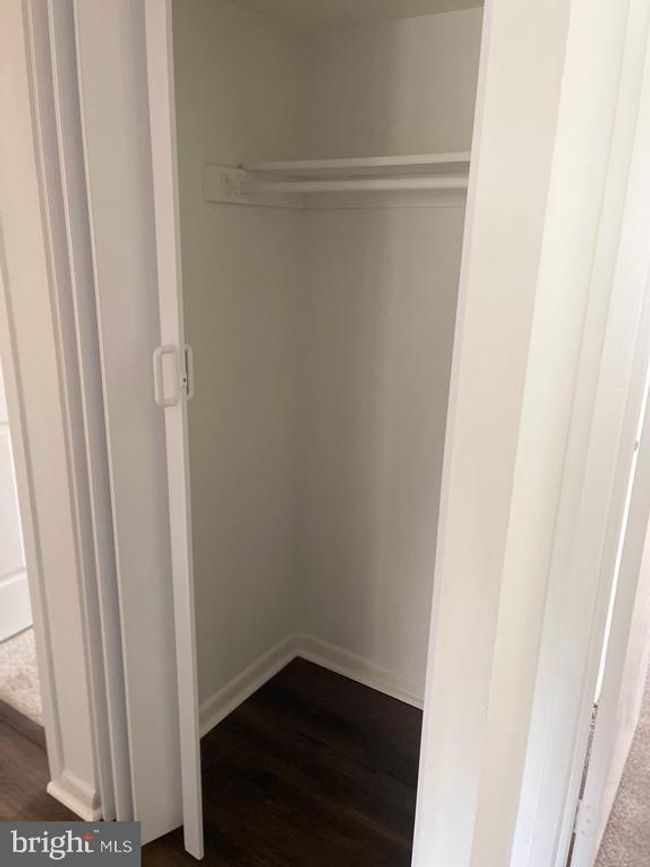 APT-22C - 11629 Stoneview Sq, Condo with 3 bedrooms, 2 bathrooms and null parking in RESTON VA | Image 11