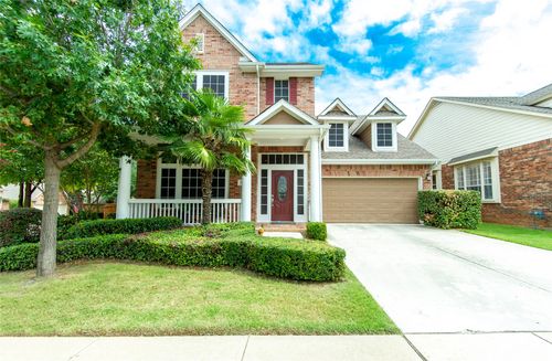 3920 Autumn Ln, Bedford, TX, 76021-3050 | Card Image