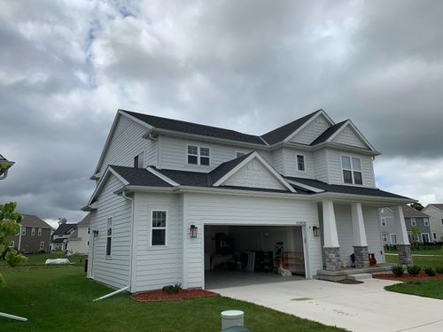1147191 Oakmont Dr, Cedarburg, WI, 53012-3259 | Card Image