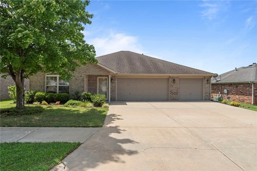 3305 Sw Carriageway Ave, Bentonville, AR, 72712-6288 | Card Image