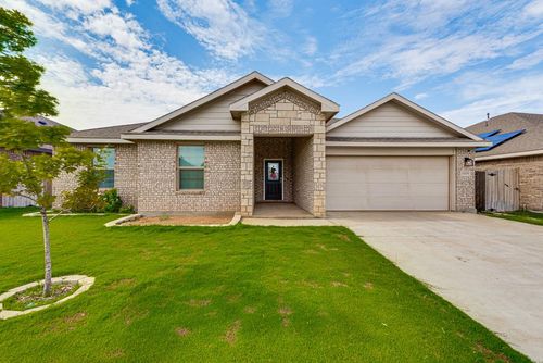 8409 E County Road 115, Midland, TX, 79706-2690 | Card Image