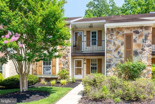 271-271 Valley Stream Ln, CHESTERBROOK, PA, 19087-5861 | Card Image