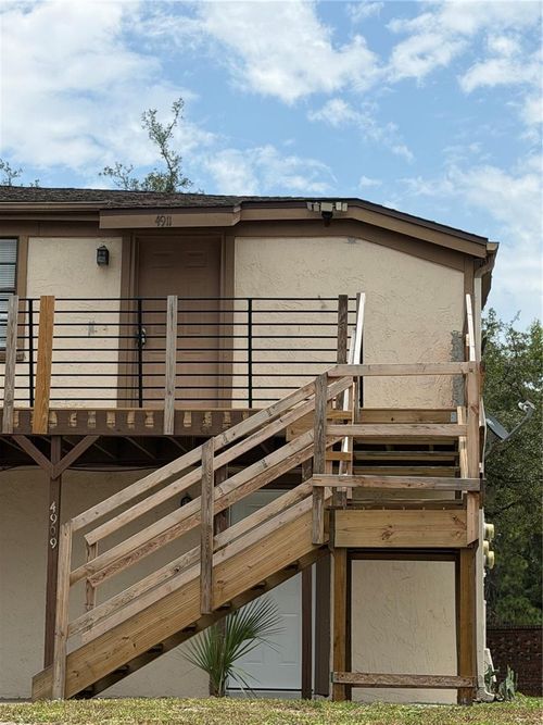 f-4911 Silver Oaks Vlg, Orlando, FL, 32808-2093 | Card Image