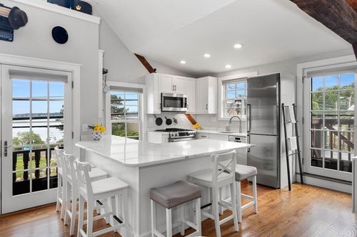 d-winter-46 Granite St, Rockport, MA, 01966-1371 | Card Image