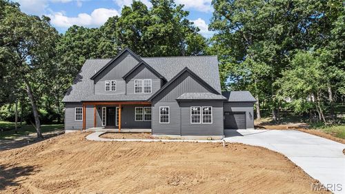 229 Victor Ct, Ballwin, MO, 63021-4828 | Card Image